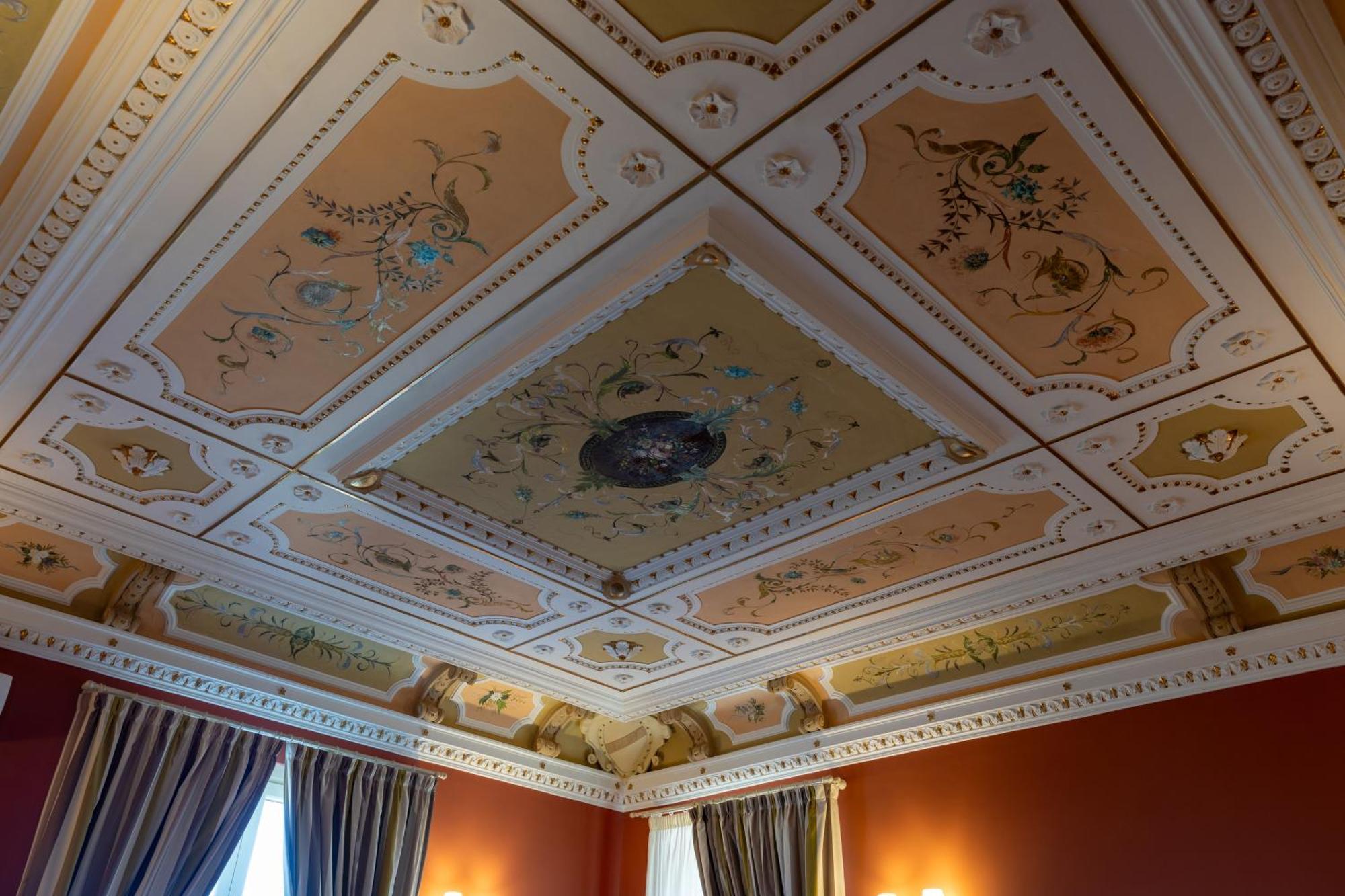 Dimora Le Pietre Del Mare Hotel Pizzo  Bagian luar foto