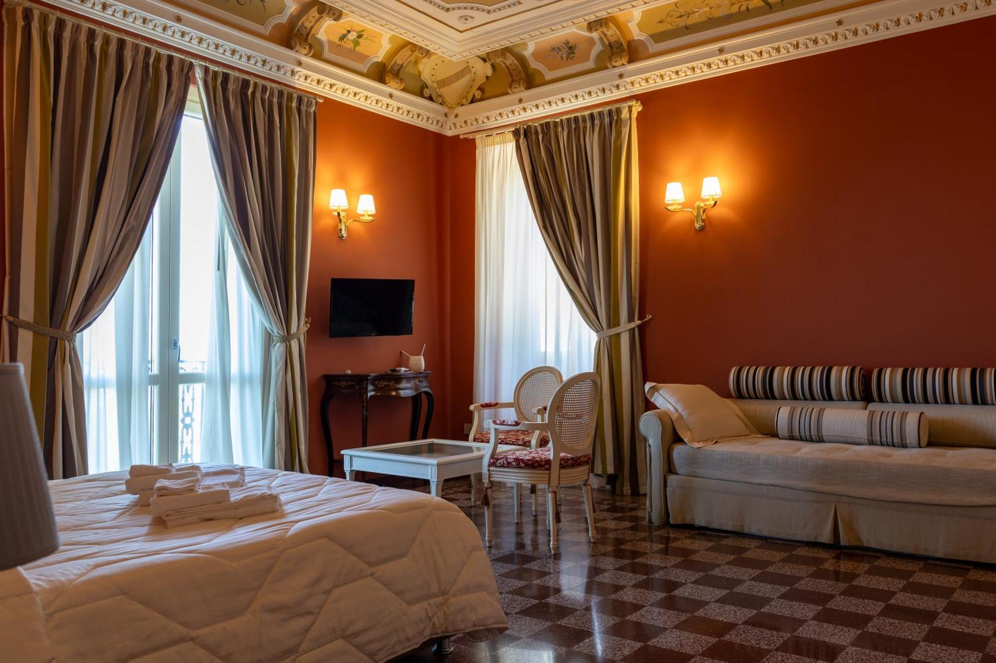 Dimora Le Pietre Del Mare Hotel Pizzo  Bagian luar foto