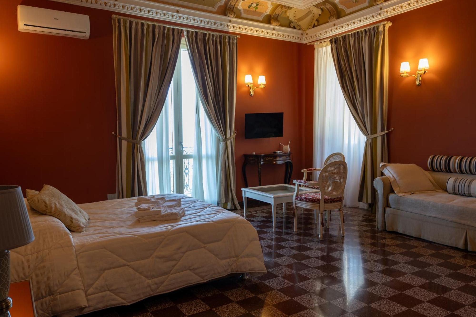 Dimora Le Pietre Del Mare Hotel Pizzo  Bagian luar foto